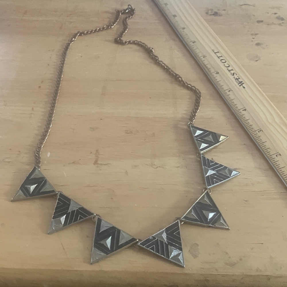 Geometric metal Necklace